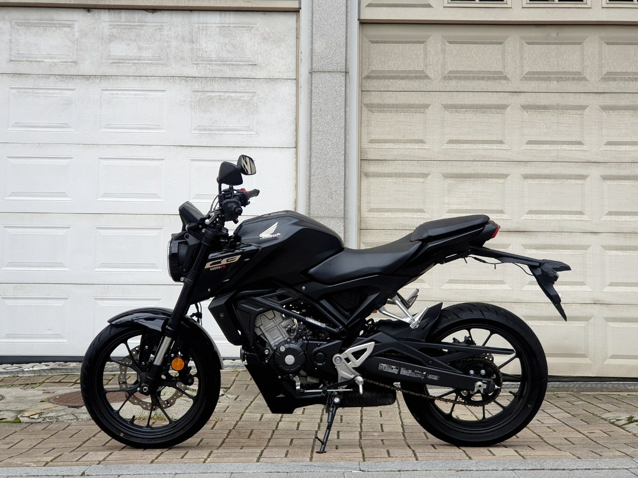 2024 혼다 CB125R 2