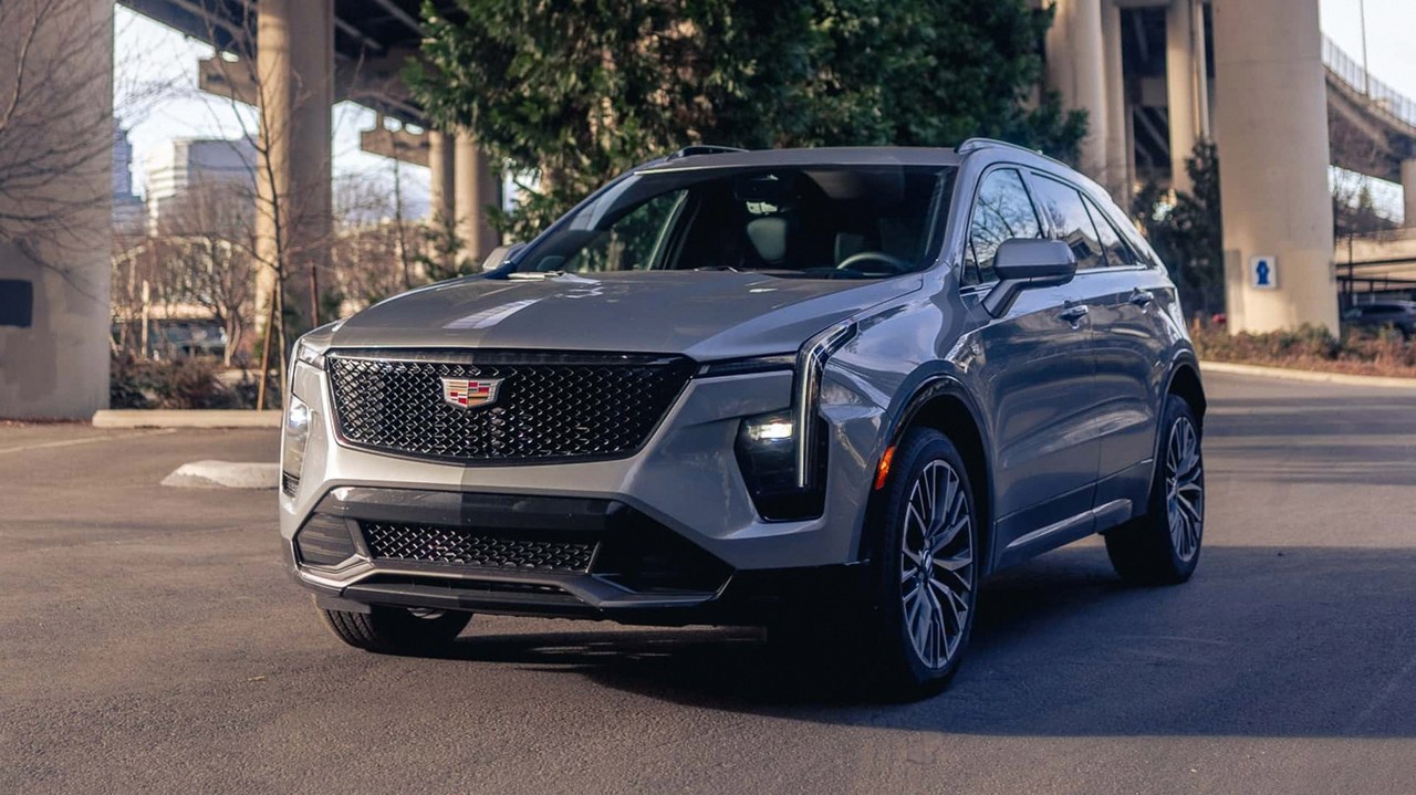 2024 캐딜락 XT4 1